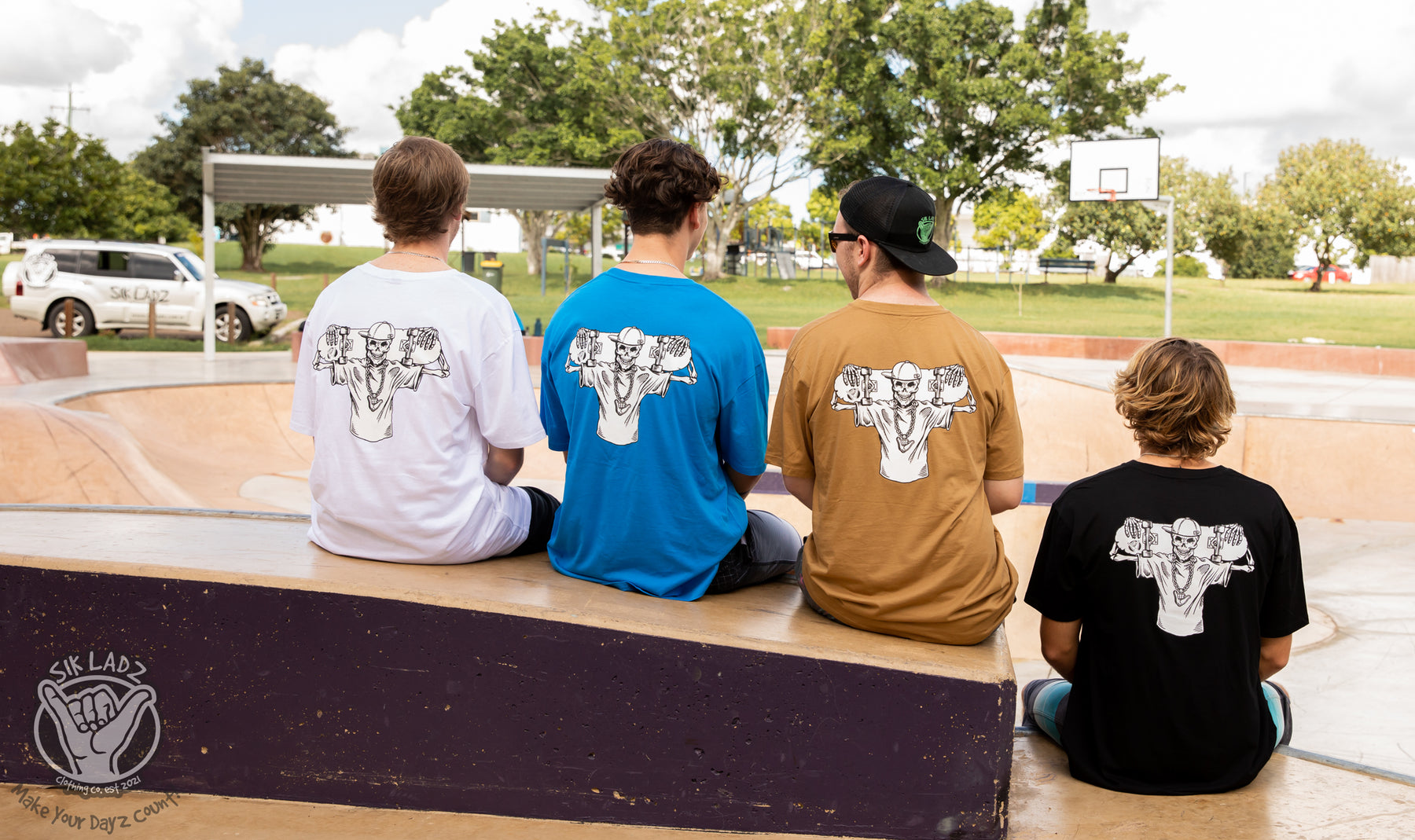 Skater Tee