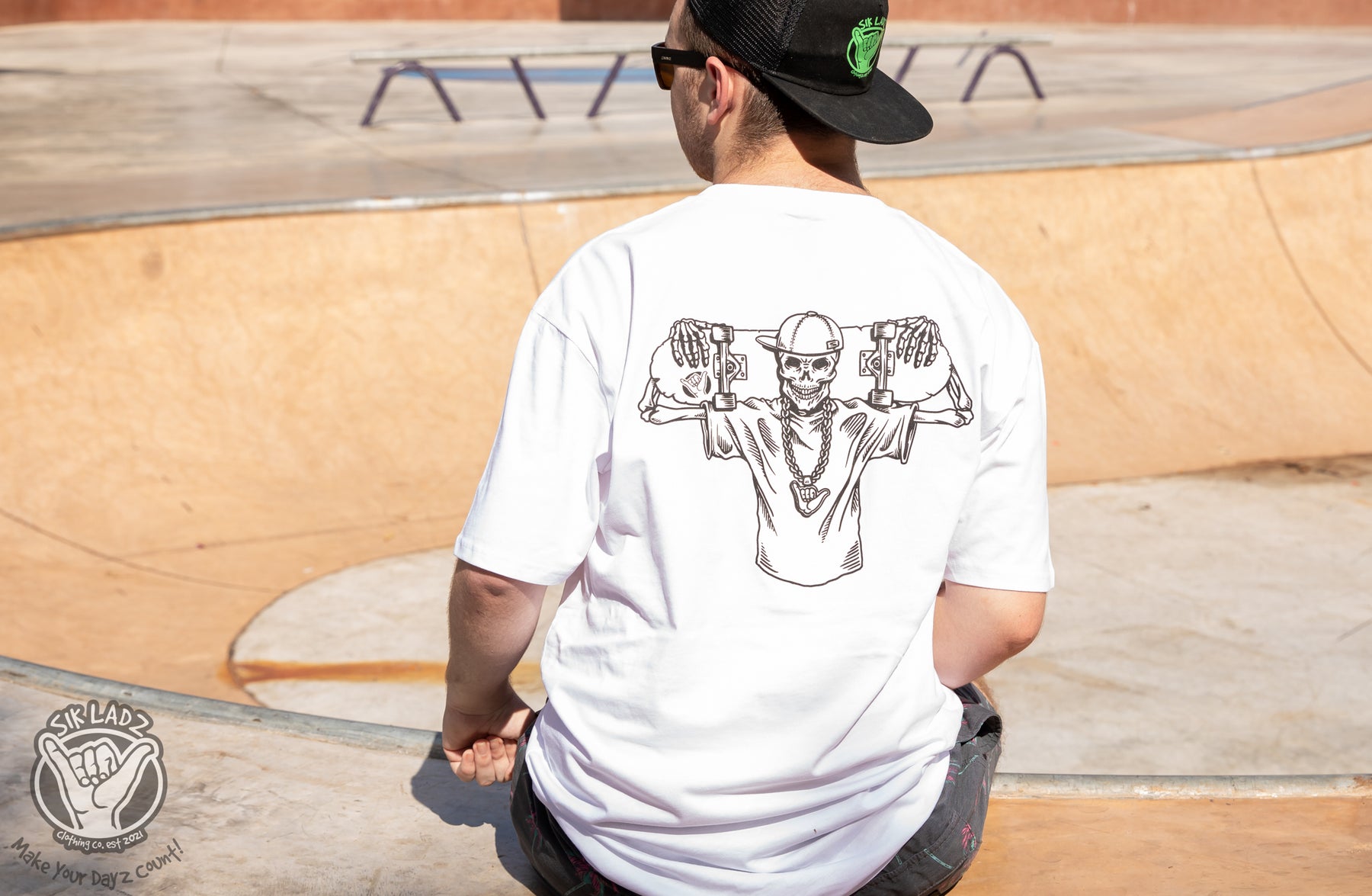 Skater Tee