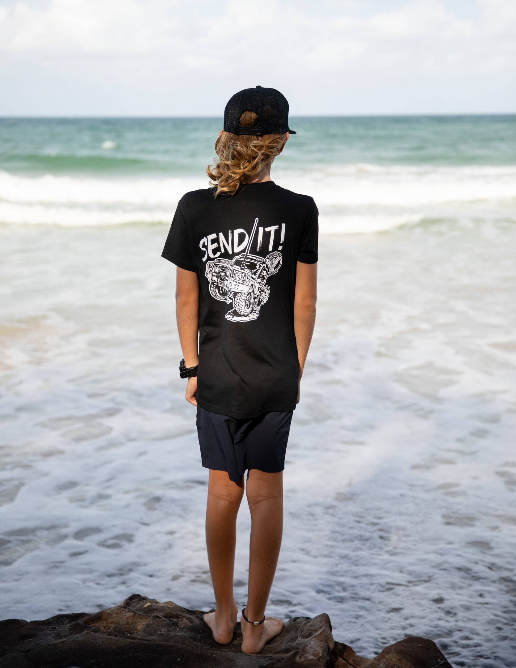 "Send It Landcruiser" Kids & Youth Tee